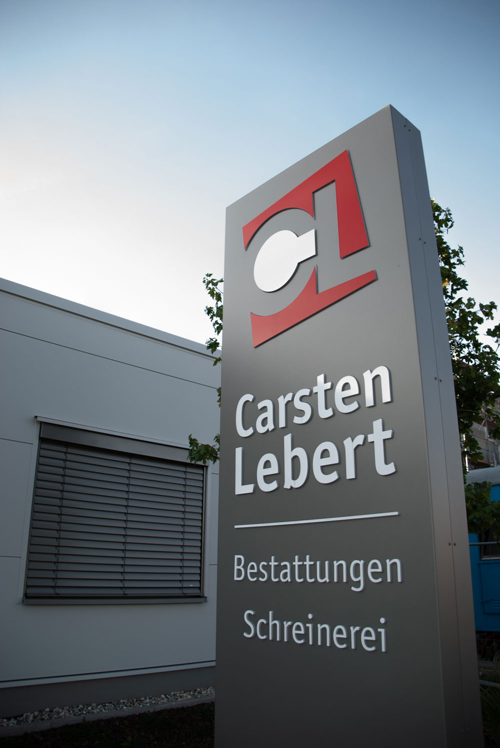 Firmenschild Lebert